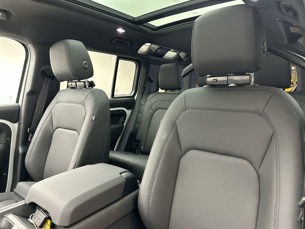 New 2026 Land Rover Defender 110 S image 10