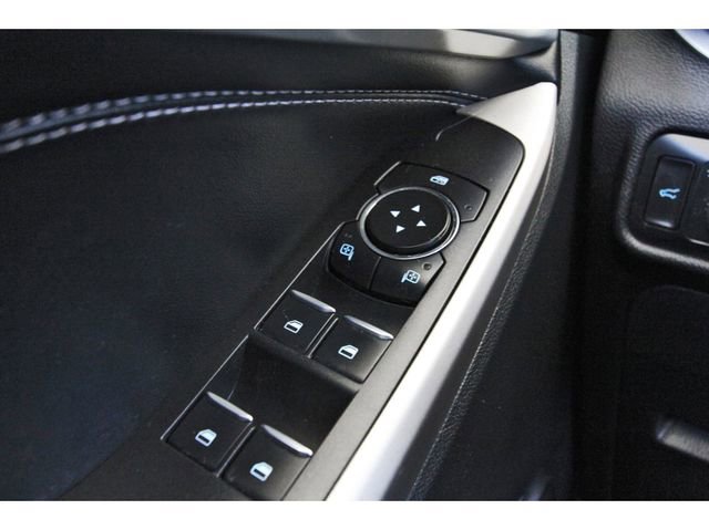 Used 2022 Ford Explorer XLT w/ Equipment Group 202A AWD/4WD image 19