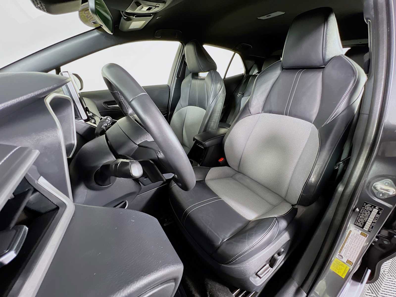 Certified 2023 Toyota Corolla XSE image 21