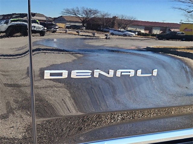 New 2026 GMC Yukon Denali image 10