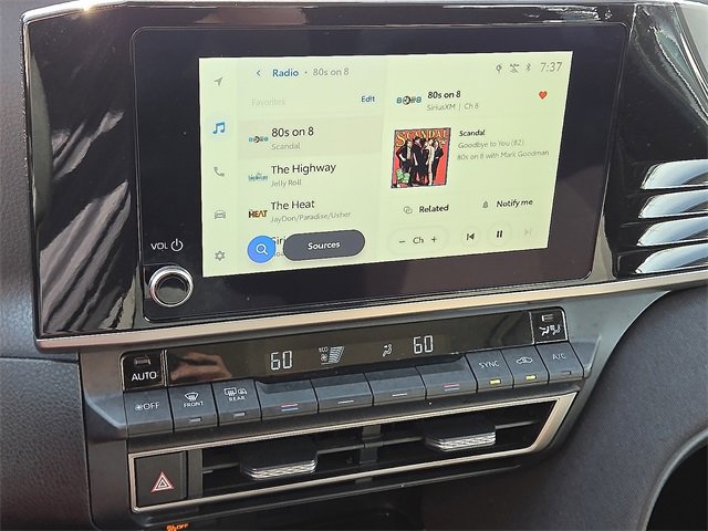 Used 2025 Toyota Camry LE image 17