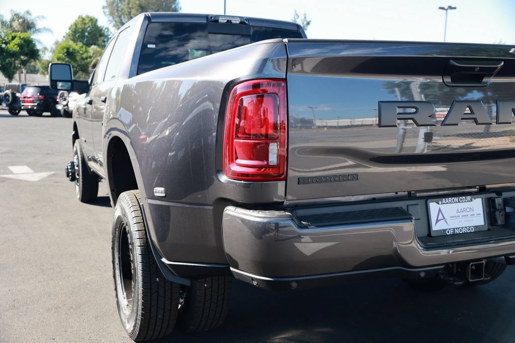 New 2026 RAM 3500 Big Horn AWD/4WD image 10