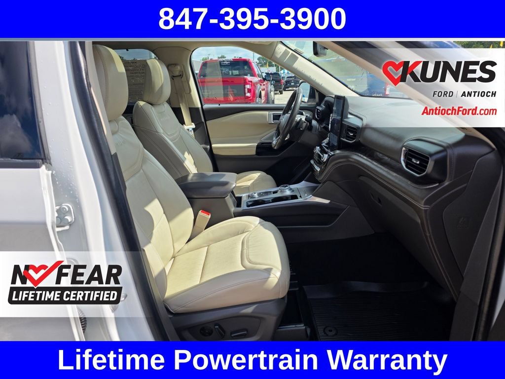 Certified 2021 Ford Explorer Platinum w/ Equipment Group 601A AWD/4WD image 39