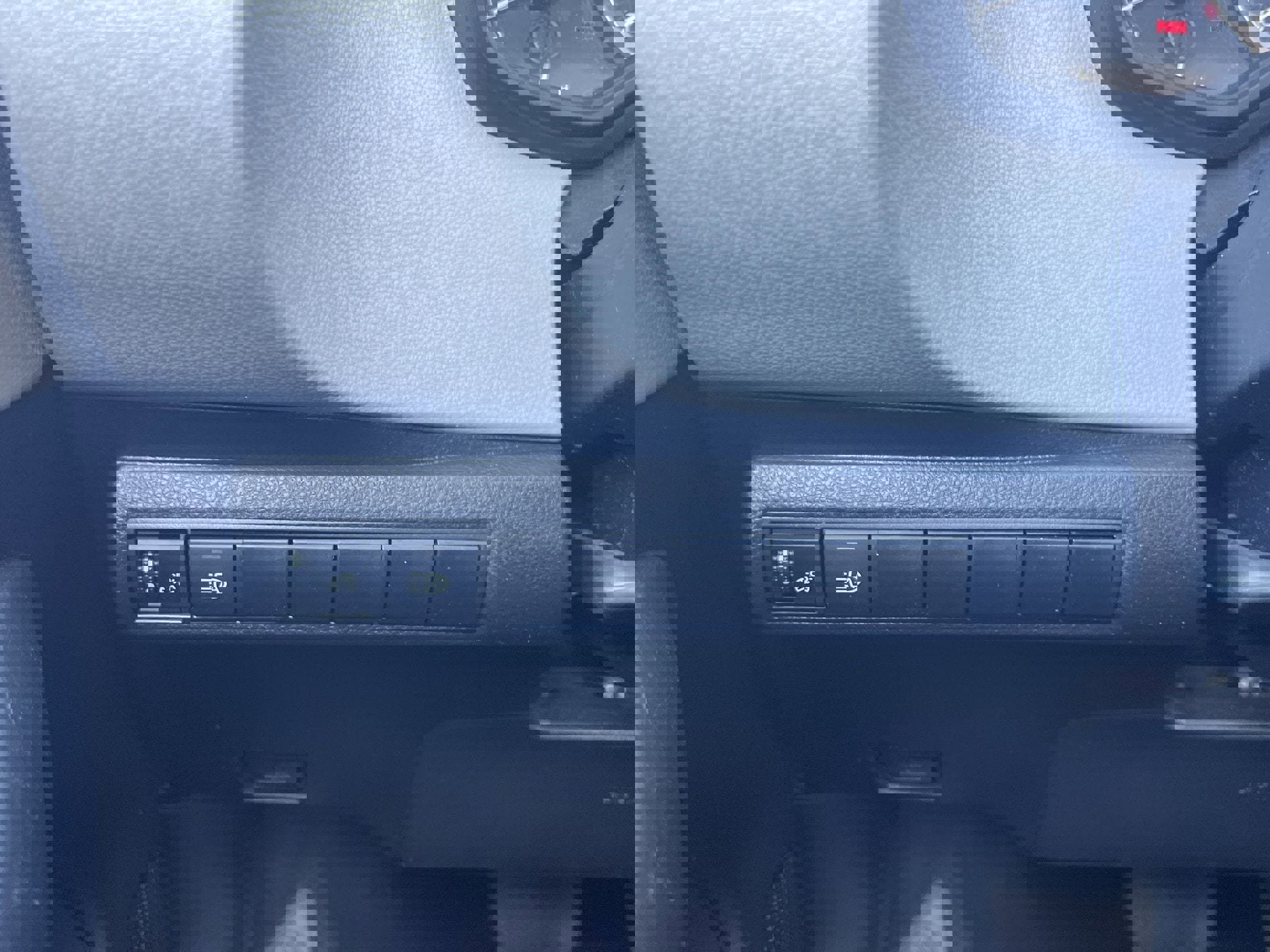 Used 2021 Toyota Corolla LE image 11