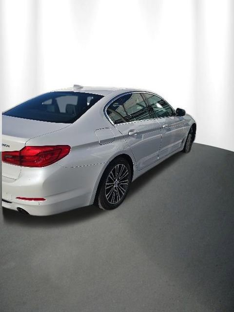 Used 2019 BMW 530i xDrive w/ Convenience Package AWD/4WD image 6