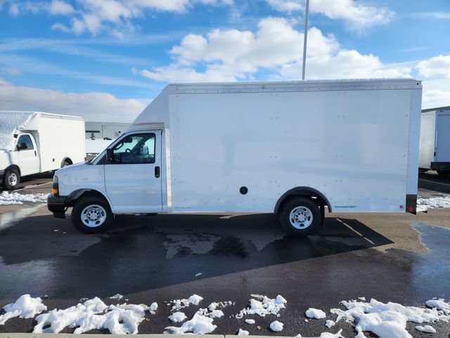 New 2024 Chevrolet Express 3500 w/ Power Convenience Package RWD image 4