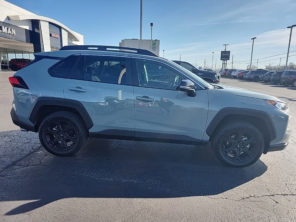 Used 2020 Toyota RAV4 TRD Off-Road image 2