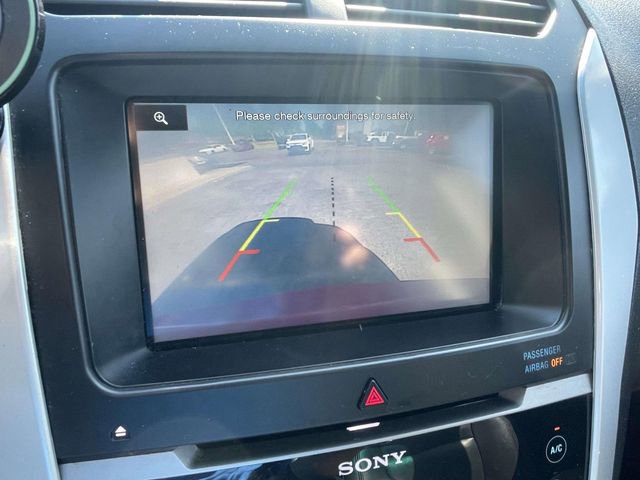 Used 2015 Ford Explorer Limited FWD image 27