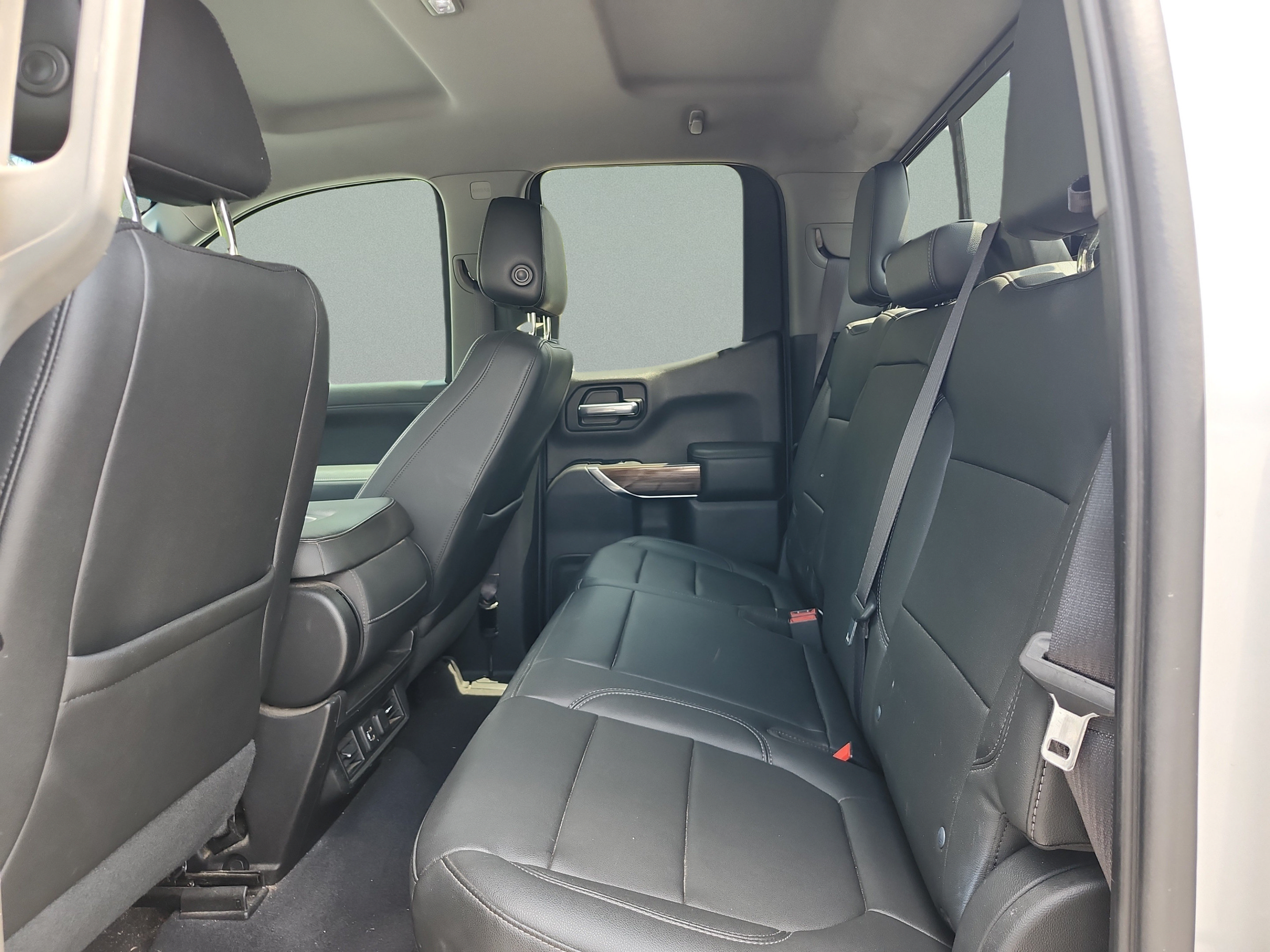 Used 2019 Chevrolet Silverado 1500 LT w/ All-Star Edition AWD/4WD image 16