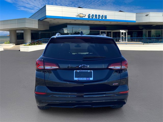 Used 2024 Chevrolet Equinox RS image 3