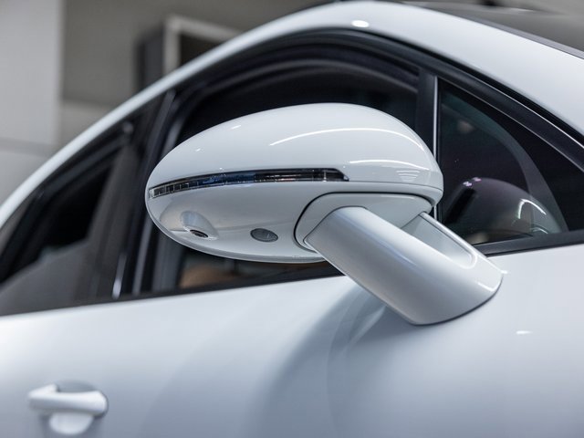 New 2026 Porsche Macan image 10