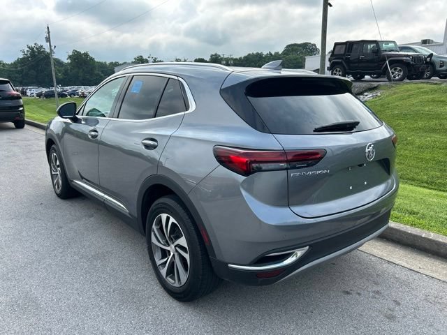 Used 2021 Buick Envision Essence w/ Technology Package I FWD image 4