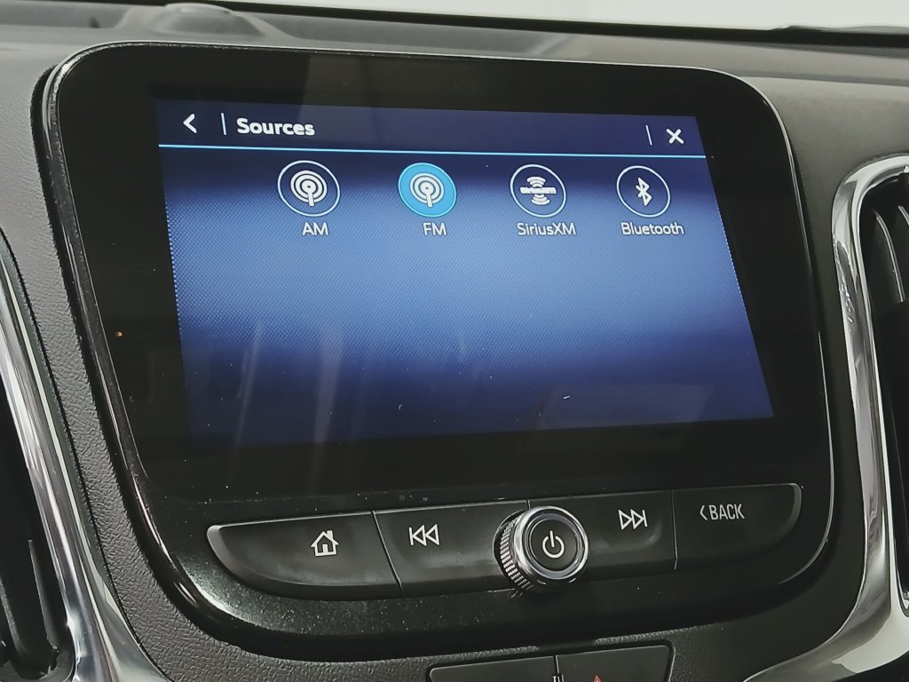 Used 2024 Chevrolet Equinox Premier AWD/4WD image 24