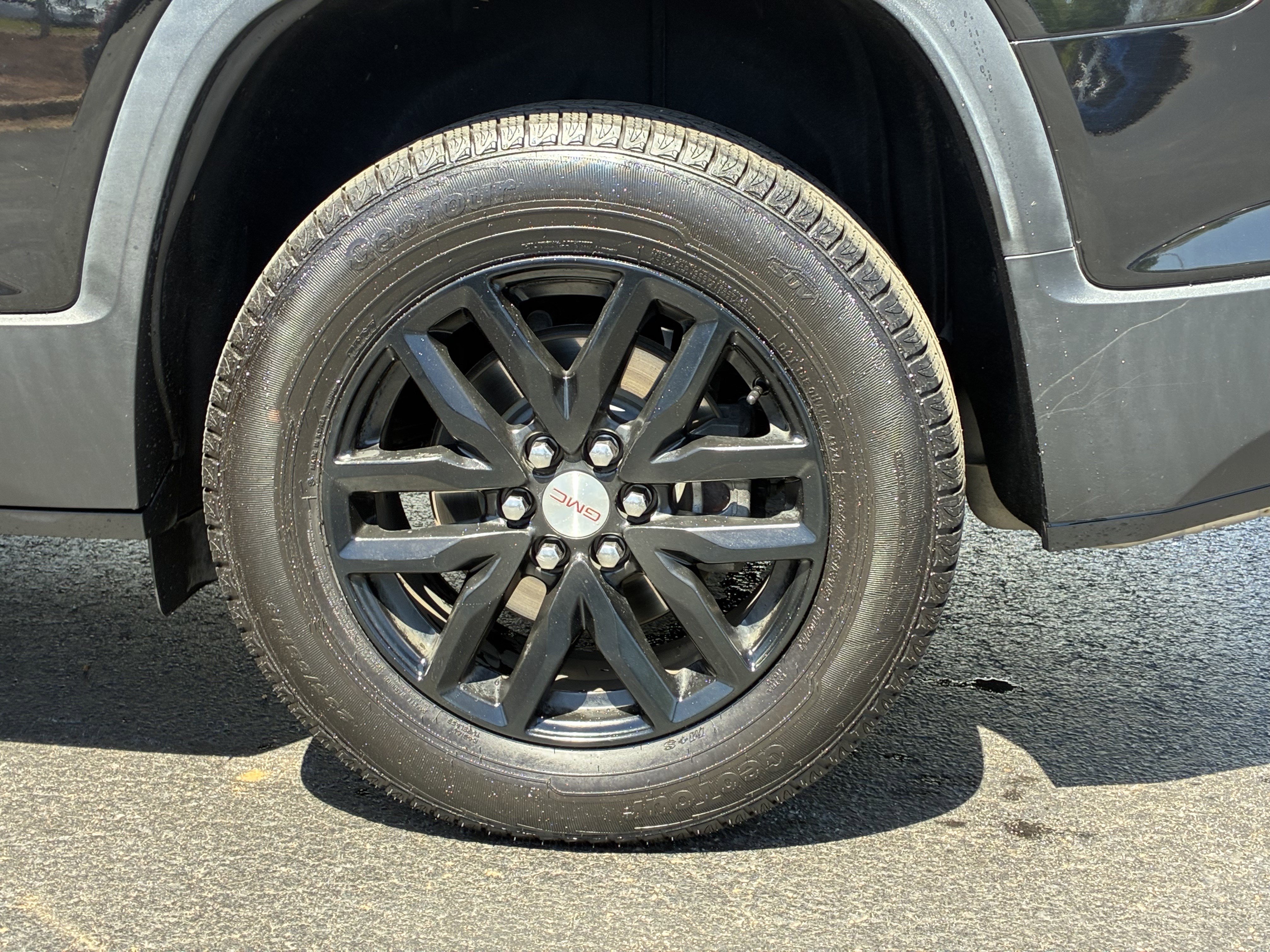 Used 2019 GMC Acadia SLT image 10