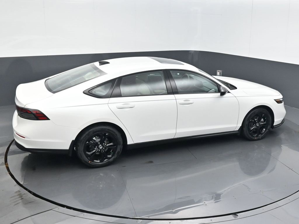 New 2025 Honda Accord SE image 23
