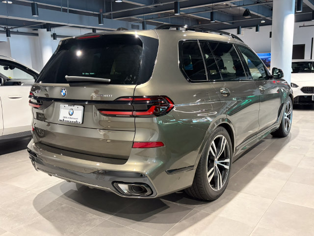 New 2026 BMW X7 xDrive40i w/ M Sport Package AWD/4WD image 4