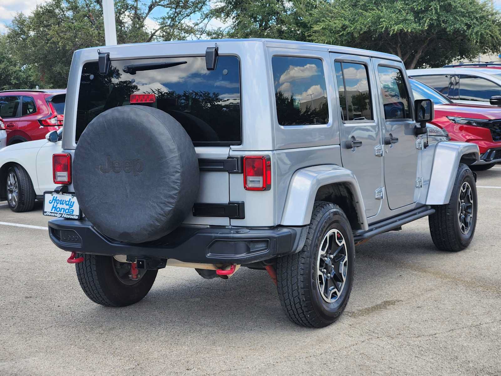Used 2016 Jeep Wrangler Unlimited Rubicon AWD/4WD image 6