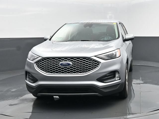 Used 2023 Ford Edge SEL w/ Convenience Package AWD/4WD image 5