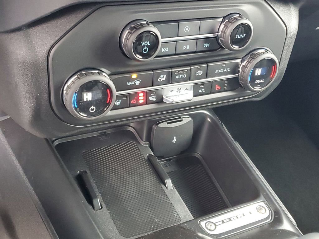 New 2026 Ford Bronco Outer Banks image 21