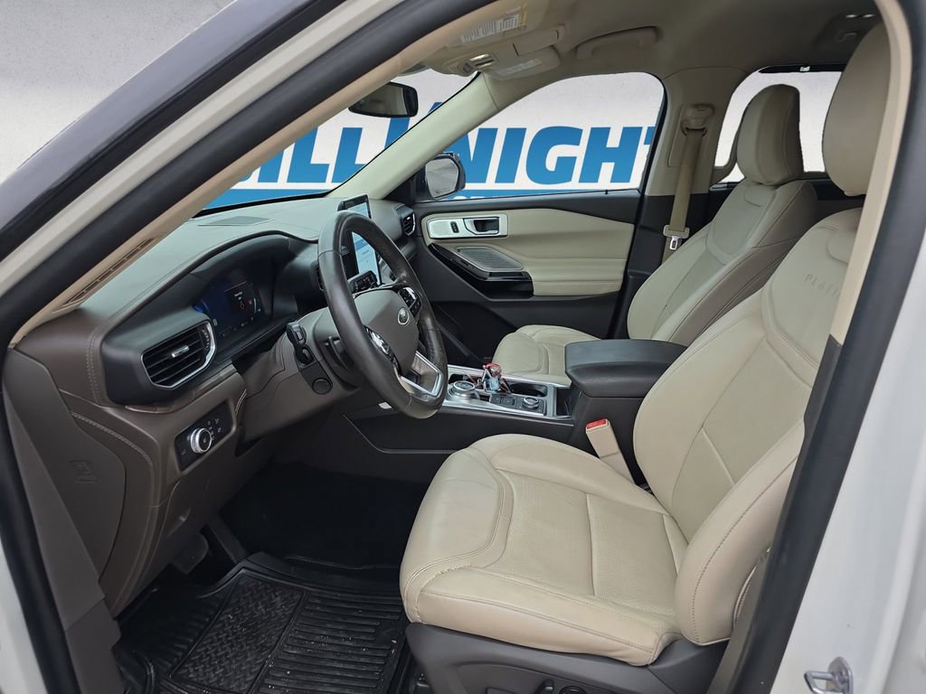Used 2021 Ford Explorer Platinum w/ Equipment Group 601A image 9