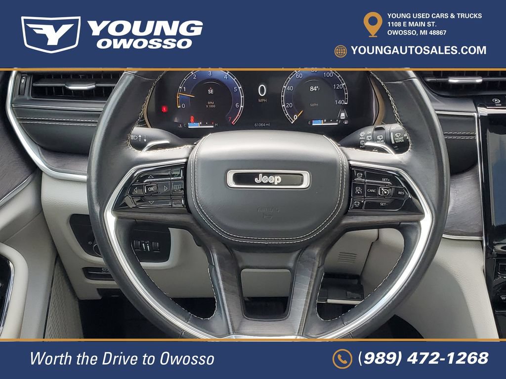 Used 2022 Jeep Grand Cherokee Overland w/ Luxury Tech Group IV AWD/4WD image 27