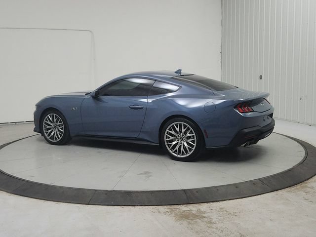 Used 2026 Ford Mustang GT Premium RWD image 6