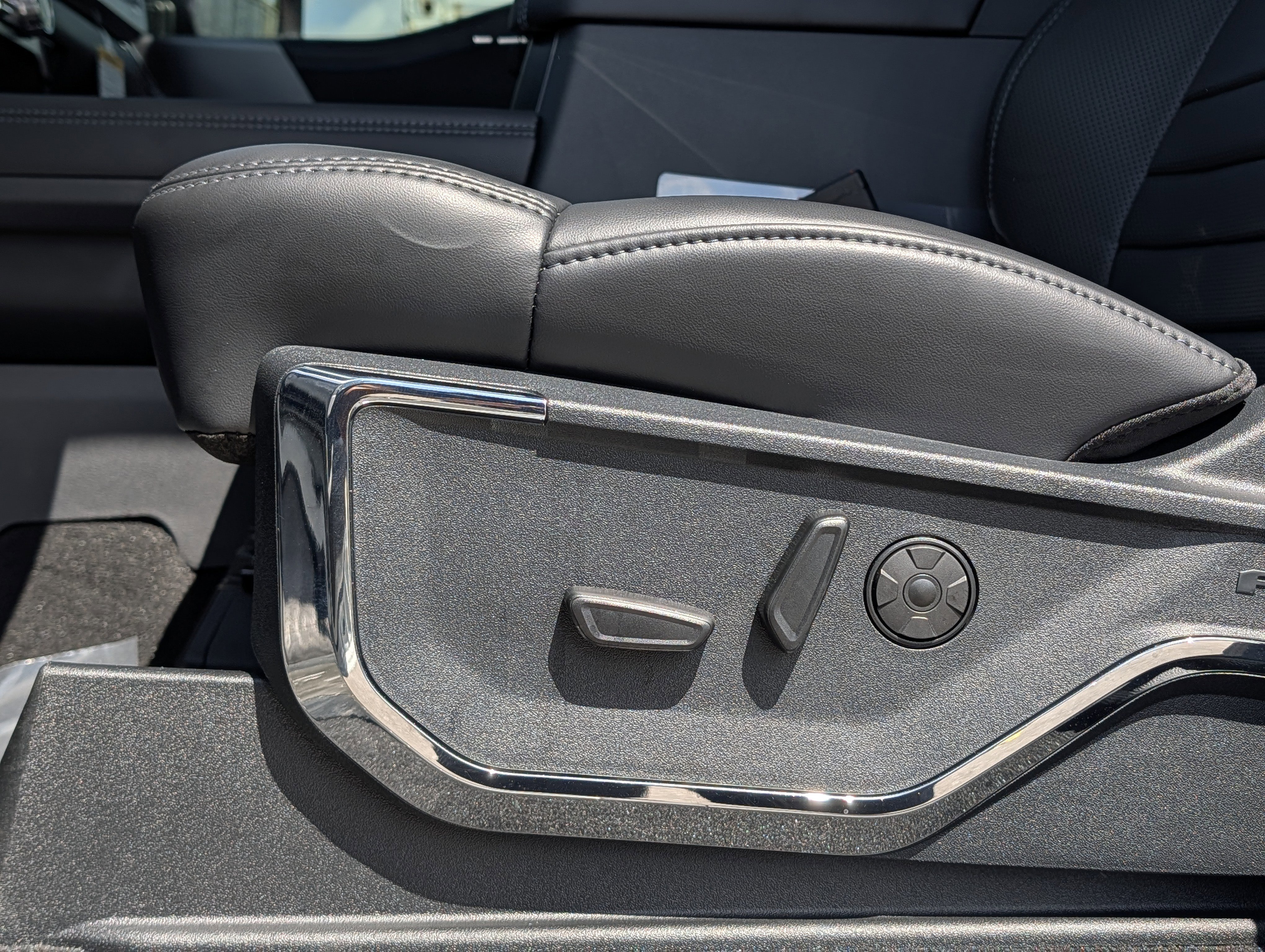 New 2026 Ford F250 Platinum AWD/4WD image 61