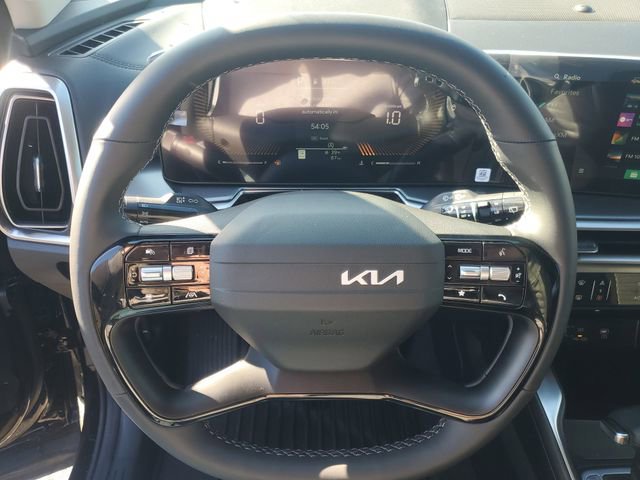 New 2026 Kia Sorento LX FWD image 15