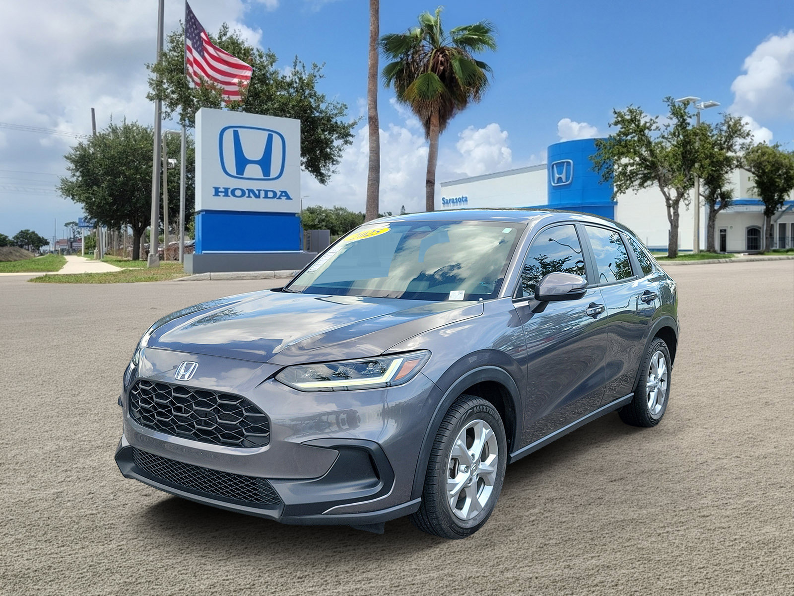Used 2025 Honda HR-V LX image 4