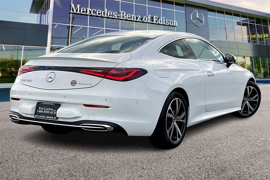 Used 2025 Mercedes-Benz CLE 300 4MATIC Coupe image 9