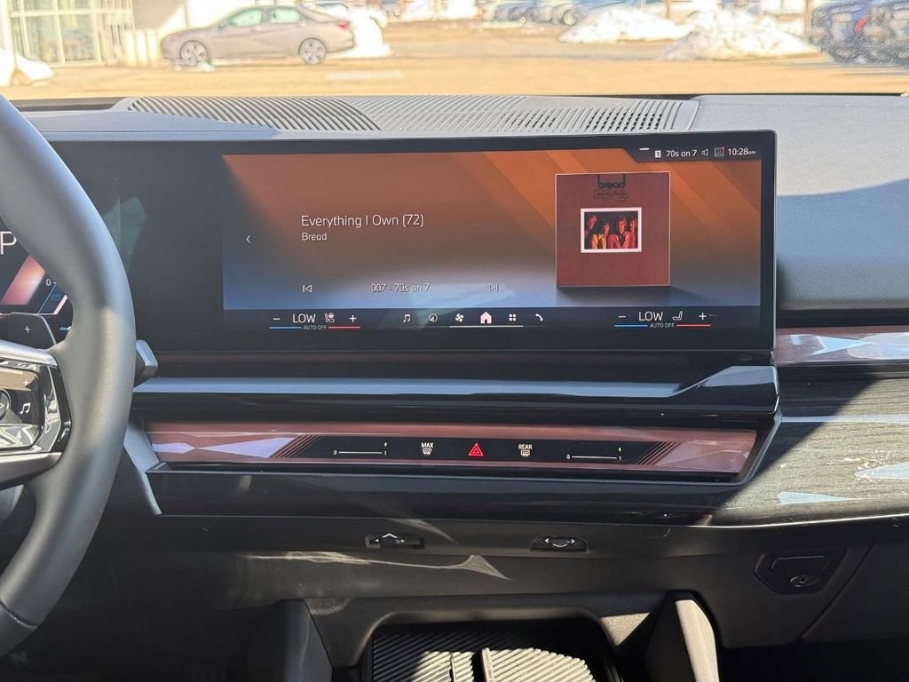 Used 2026 BMW 540i xDrive image 13