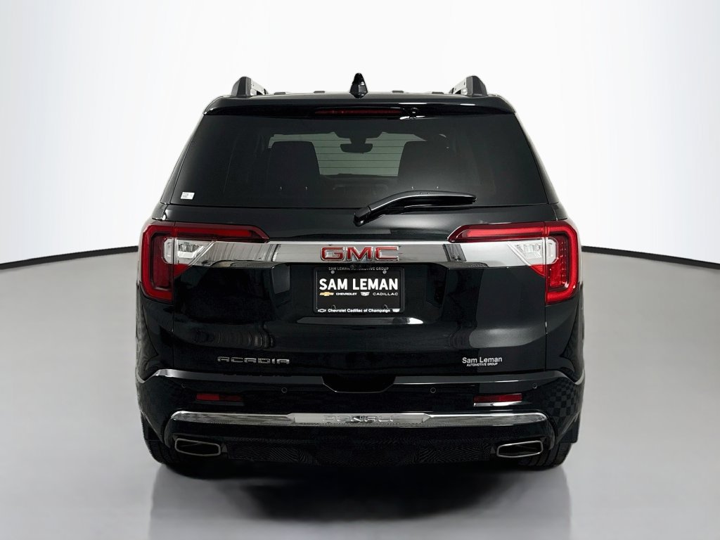 Used 2023 GMC Acadia Denali w/ Denali Ultimate Package FWD image 6