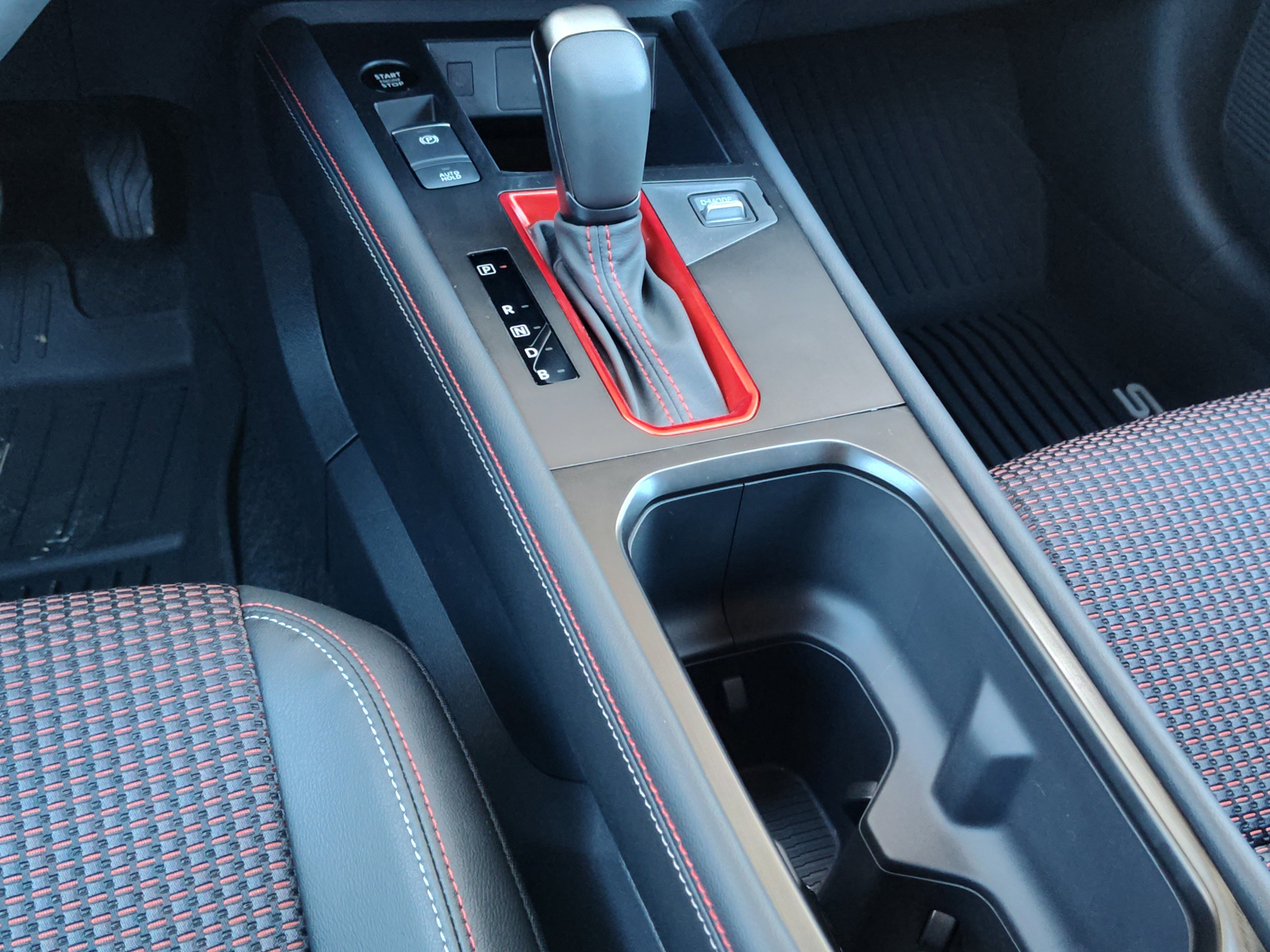 New 2026 Nissan Kicks SR w/ SR Premium Package image 10