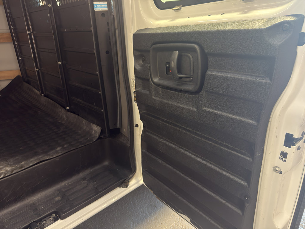 Used 2020 GMC Savana 2500 Work Van w/ Driver Convenience Package image 21