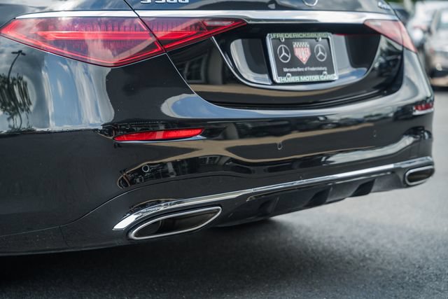 Certified 2022 Mercedes-Benz S 500 4MATIC w/ AMG Line Package image 9