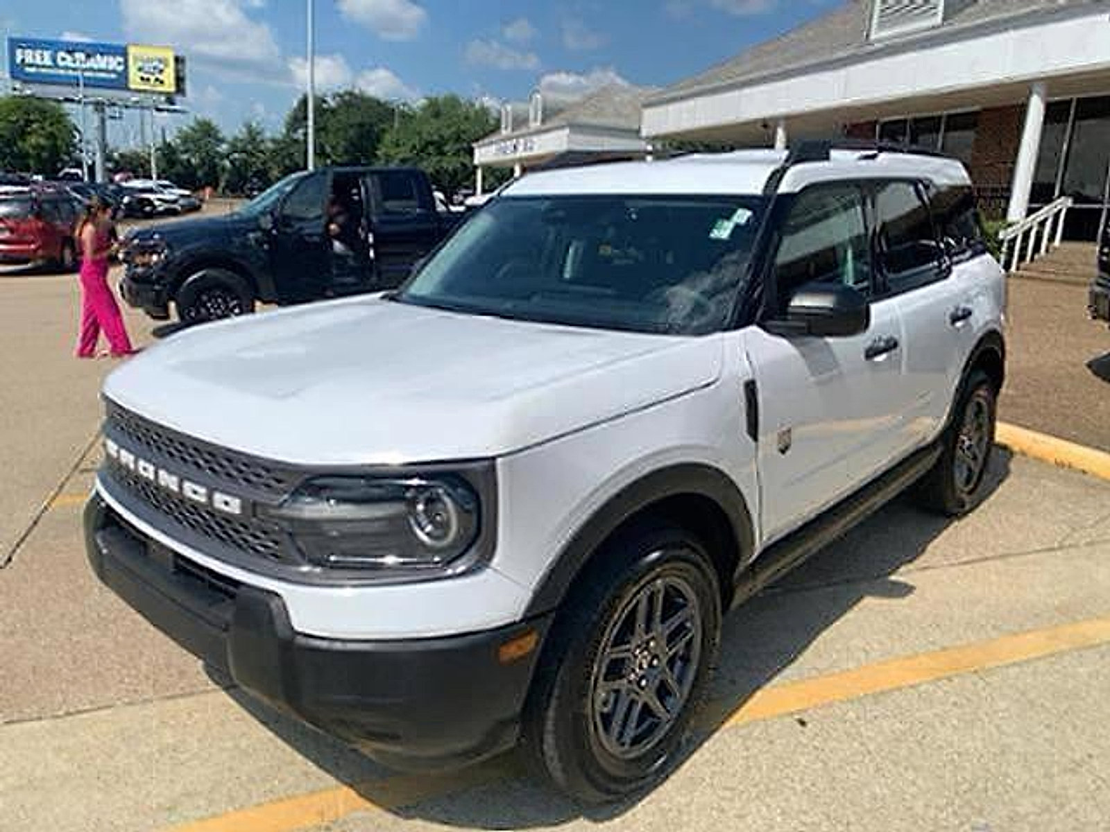 Used 2025 Ford Bronco Sport Big Bend AWD/4WD image 4
