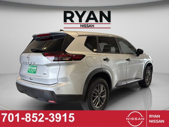 Certified 2024 Nissan Rogue S AWD/4WD image 16