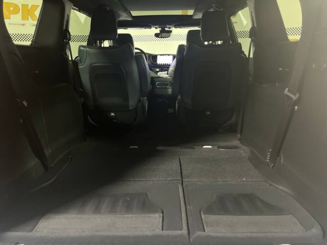 New 2027 Chrysler Pacifica Pinnacle AWD/4WD image 45