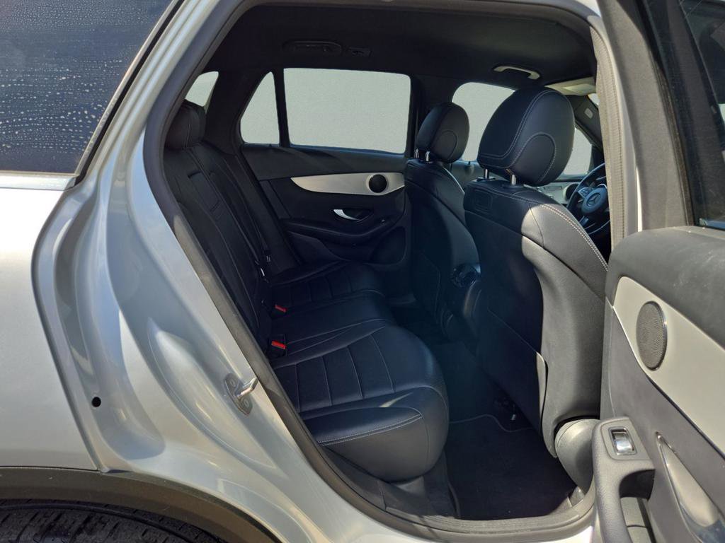 Used 2019 Mercedes-Benz GLC 300 image 21