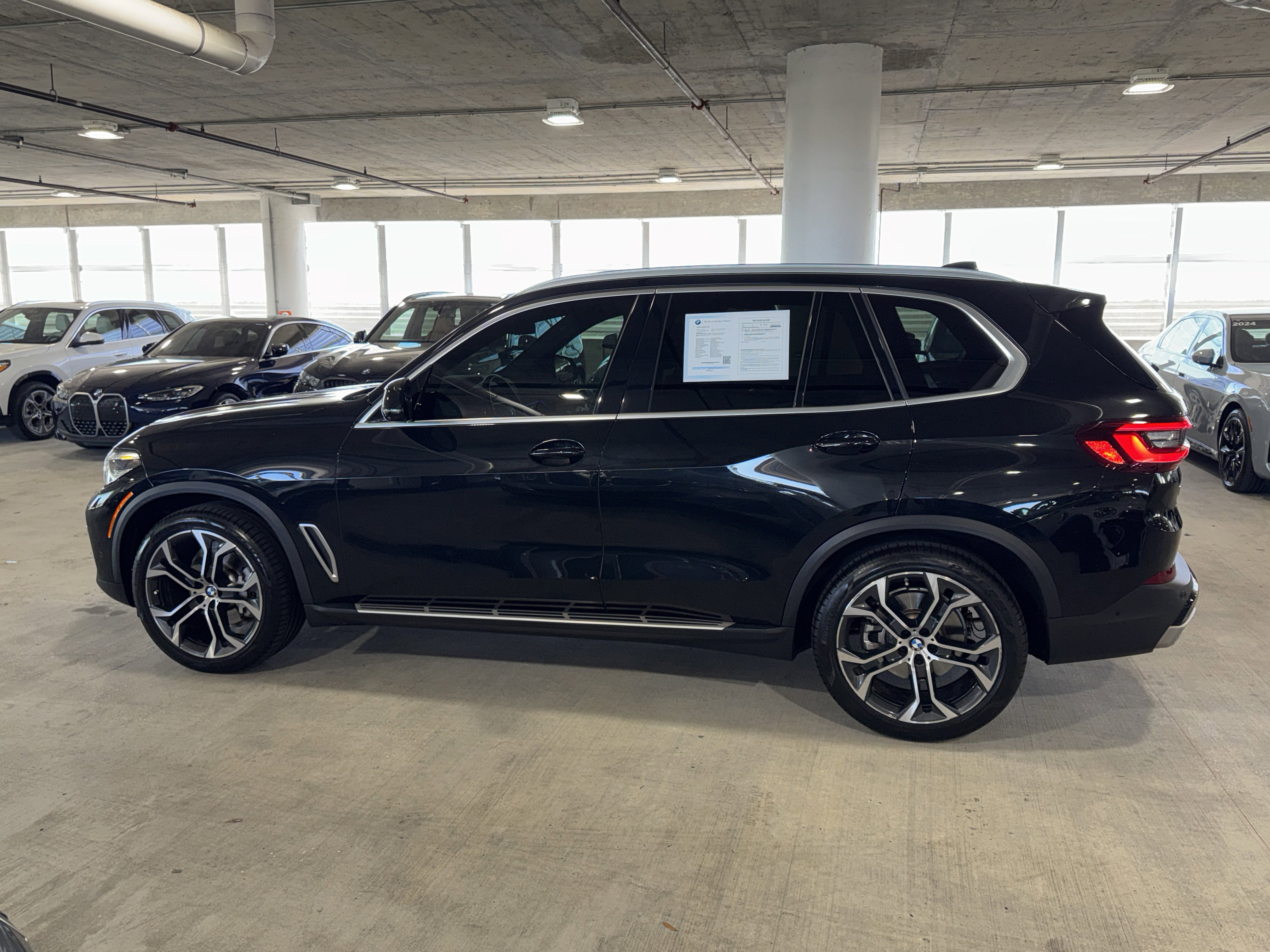 Used 2022 BMW X5 sDrive40i image 5