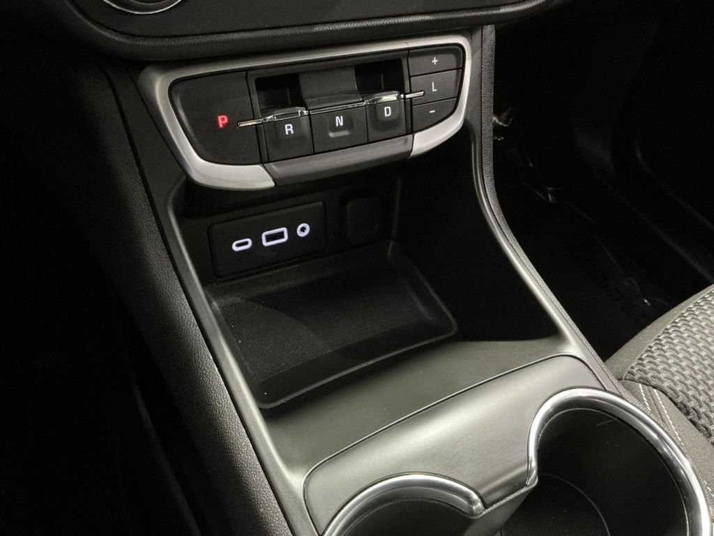 Used 2023 GMC Terrain SLE w/ Driver Convenience Package AWD/4WD image 23