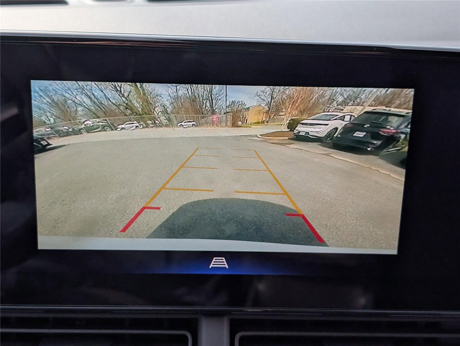 Used 2025 Chevrolet Trax LT w/ Driver Confidence Package image 24