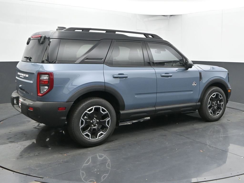 New 2025 Ford Bronco Sport Outer Banks image 10