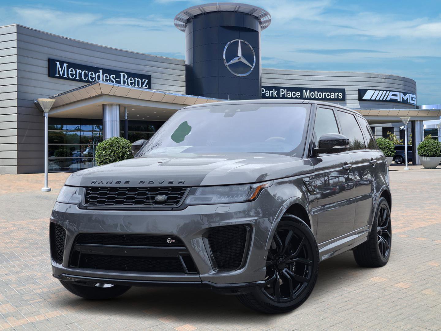 Used 2018 Land Rover Range Rover Sport SVR image 1