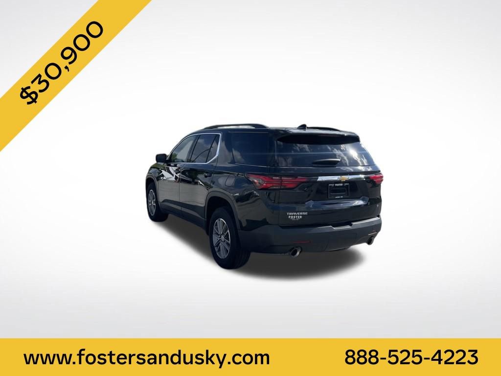 Used 2023 Chevrolet Traverse LT FWD image 3