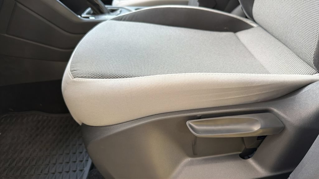 Certified 2023 Volkswagen Taos S FWD image 17