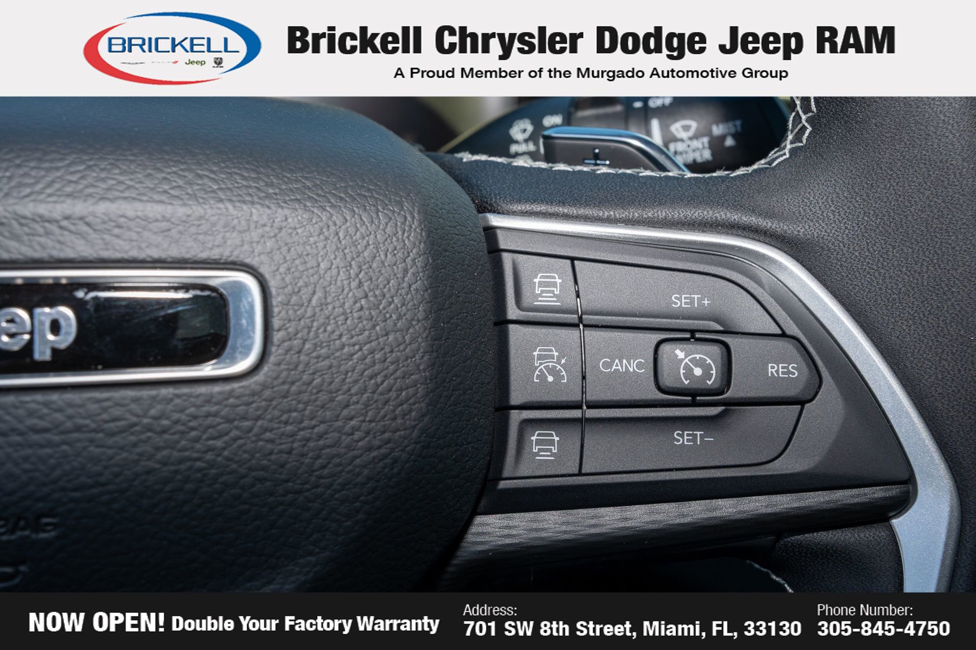 New 2025 Jeep Grand Cherokee L Laredo image 28