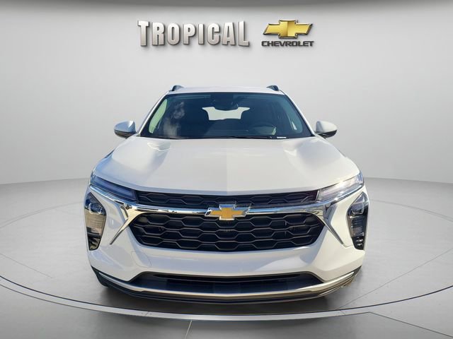 New 2026 Chevrolet Trax LT w/ Driver Confidence Package FWD image 6