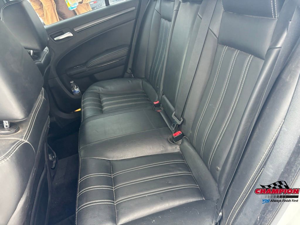 Used 2013 Chrysler 300 S image 25