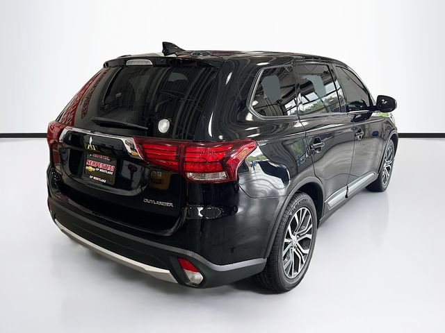Used 2018 Mitsubishi Outlander ES FWD image 6